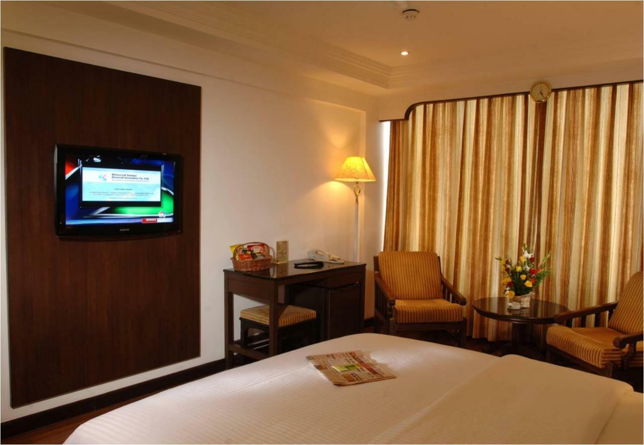 Cag Pride Hotel Coimbatore Exterior photo