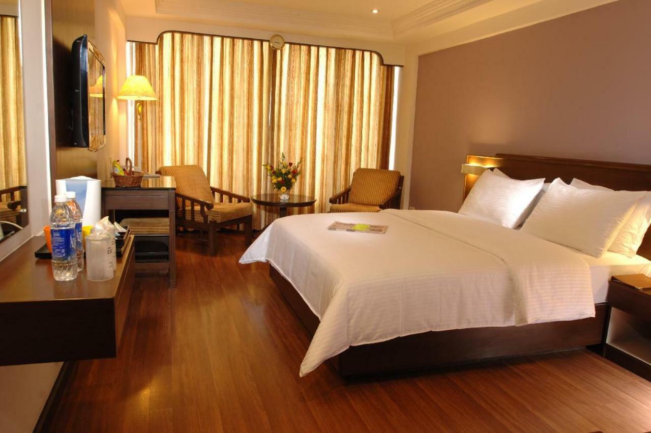 Cag Pride Hotel Coimbatore Exterior photo