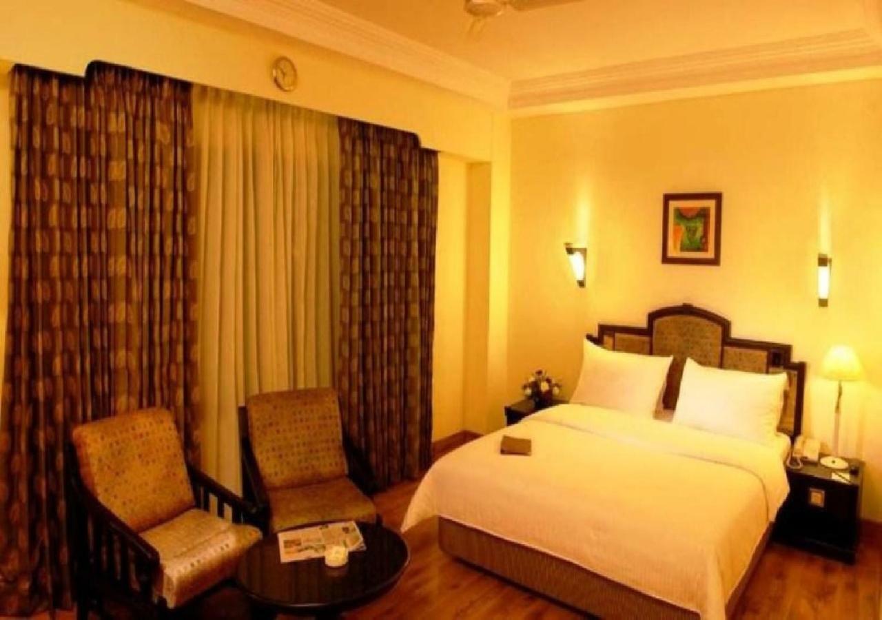 Cag Pride Hotel Coimbatore Exterior photo
